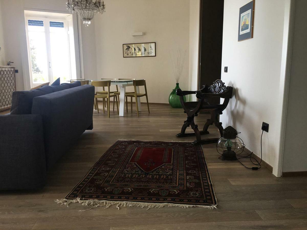 شقة Casa Del Cedro نابولي المظهر الخارجي الصورة